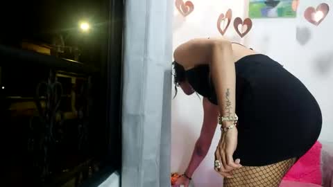 Snapshot of jenna_grey24 chatting on November 2025 10:16:02 AM Isabella online show from November 2025 10:16:02 AM