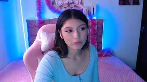 Snapshot of jennal_010 chatting on December 2024 07:22:01 PM jennal_010 online show from December 2024 07:22:01 PM