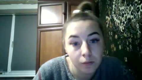 Snapshot of jennamolberty chatting on November 2025 04:16:02 PM JennaMolberty online show from November 2025 04:16:02 PM