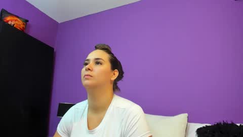 jenner_madison online show from February 2026 11:22:02 AM