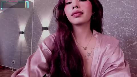 Jenner online show from October 2025 08:44:01 PM