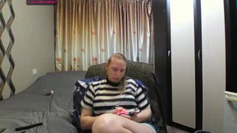 JenniDeep online show from April 2026 05:50:02 PM