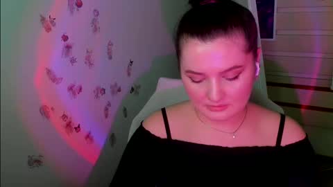 Jennie online show from February 2025 03:12:02 AM