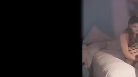 Jennie bttmcd online show from November 2025 08:45:01 AM