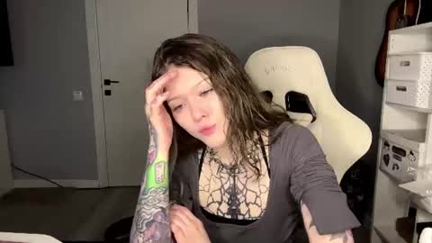 Michelle online show from June 2026 08:15:02 AM