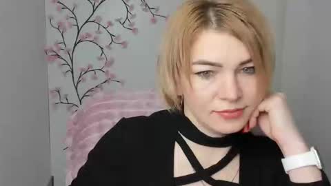 Jennifer online show from January 2026 06:39:01 AM