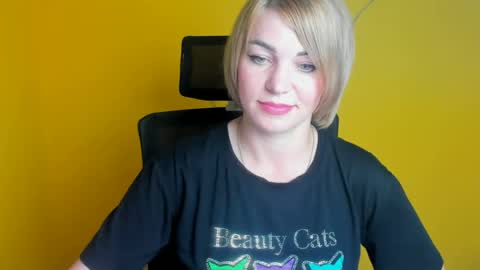 Jennifer online show from July 2026 11:45:02 AM