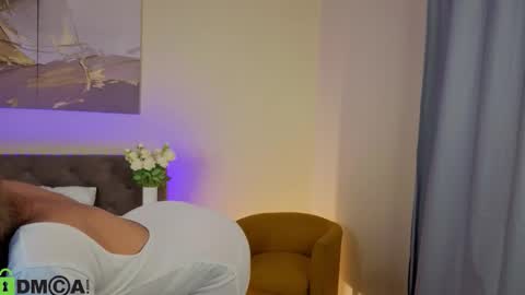 Snapshot of jennifer_hayess chatting on December 2025 01:33:02 AM Jennifer hayess online show from December 2025 01:33:02 AM