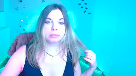 Jennifer online show from March 2026 06:50:01 AM