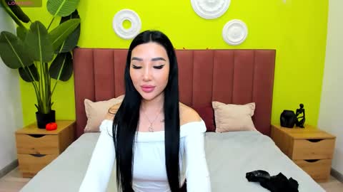 Snapshot of jennifer_munoz chatting on November 2025 08:03:01 AM Jennifer online show from November 2025 08:03:01 AM