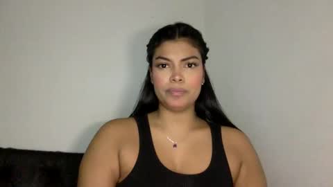 Snapshot of jennifer_oliveira chatting on September 2025 05:06:02 AM Jenn 3 online show from September 2025 05:06:02 AM