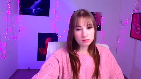 Jennifer online show from December 2024 06:33:02 AM
