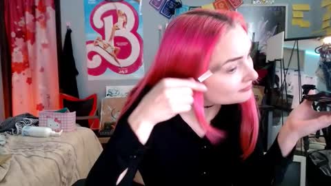 Snapshot of jennifergwen chatting on November 2025 02:45:01 AM Jennifer Gwen online show from November 2025 02:45:01 AM