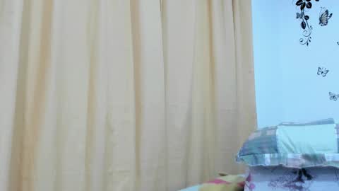 jenniferloveyou online show from December 2025 04:36:02 PM