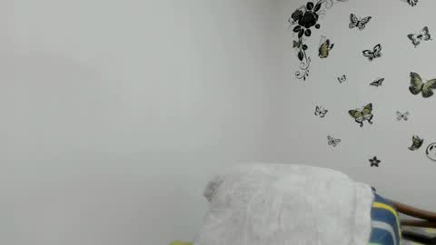 jenniferloveyou online show from April 2026 10:35:02 AM