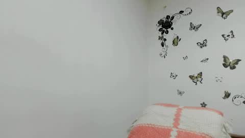 Snapshot of jenniferloveyou chatting on May 2026 05:08:01 PM jenniferloveyou online show from May 2026 05:08:01 PM