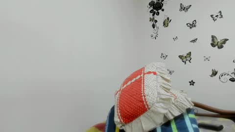 Snapshot of jenniferloveyou chatting on May 2026 10:16:02 PM jenniferloveyou online show from May 2026 10:16:02 PM