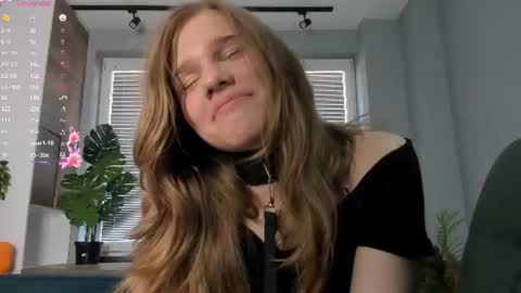 Snapshot of jenniferrakow chatting on July 2026 07:14:02 AM Sofia online show from July 2026 07:14:02 AM
