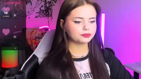 Jenni online show from December 2024 10:08:02 PM