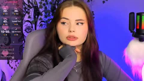 Jenni online show from February 2025 02:28:02 AM