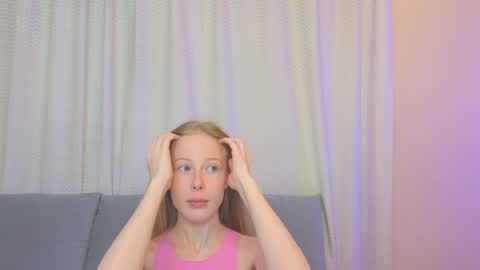 Snapshot of jenny_angelok chatting on November 2025 11:10:01 AM Next broadcast on December 05 subject to change online show from November 2025 11:10:01 AM