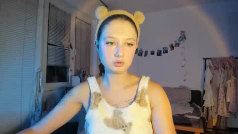 Snapshot of jenny_cox_love chatting on November 2025 07:27:02 PM Jennifer Jenny Darling   online show from November 2025 07:27:02 PM