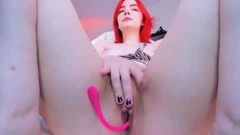 Snapshot of jenny_piper chatting on November 2025 04:18:02 AM Jenny Piper online show from November 2025 04:18:02 AM