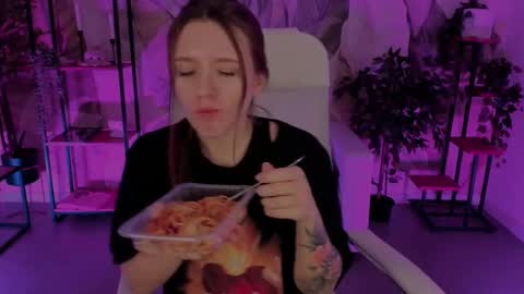 Snapshot of jennydens chatting on March 2025 06:43:01 AM Jenny NO Nude online show from March 2025 06:43:01 AM