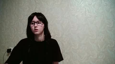 JennyOlset online show from September 2025 12:43:02 PM