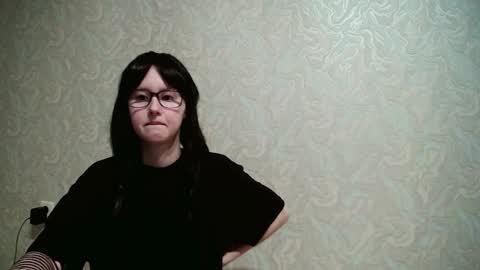 JennyOlset online show from October 2025 02:42:02 AM