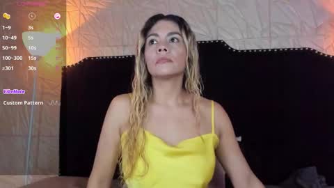 Snapshot of jennyrouse chatting on November 2025 11:22:02 AM Jenny online show from November 2025 11:22:02 AM