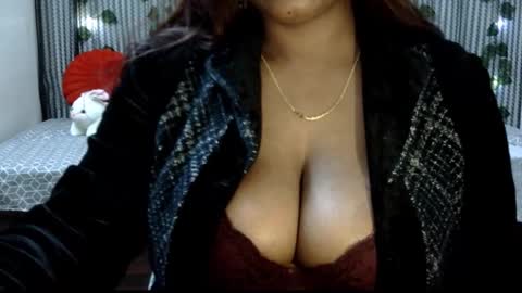 Snapshot of jennysinghaniya chatting on January 2025 08:36:01 PM jenny online show from January 2025 08:36:01 PM