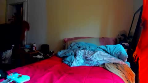 Snapshot of jenovakitty chatting on November 2025 04:39:02 PM Jenn - come to my onlyfans online show from November 2025 04:39:02 PM