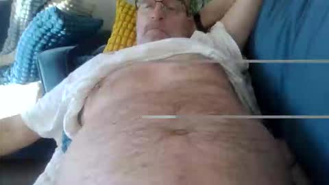 jens19651 online show from April 2026 06:33:01 AM