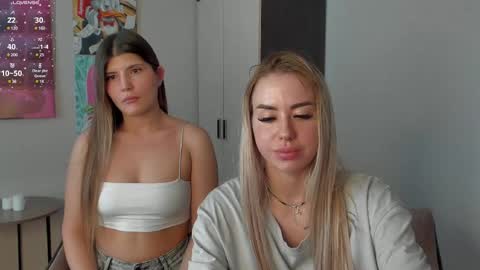 Snapshot of jeremayalove chatting on February 2025 01:20:01 PM Hi hi We are Jessie and Betti online show from February 2025 01:20:01 PM