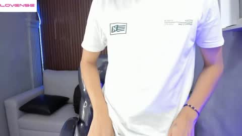  JEREMIAS  online show from April 2026 03:25:01 PM