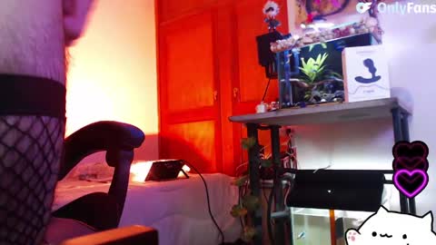 Jeremmy online show from May 2026 07:10:02 PM