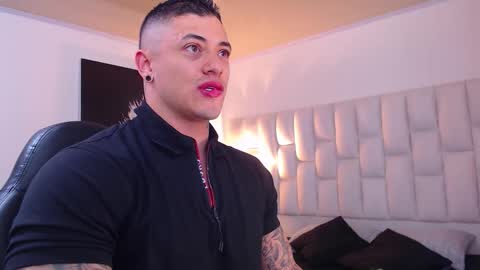 Jeremy lane online show from November 2025 03:39:01 PM