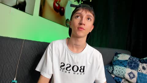 Snapshot of jeremy_salvatore_ chatting on January 2025 07:26:01 AM jero independent model online show from January 2025 07:26:01 AM