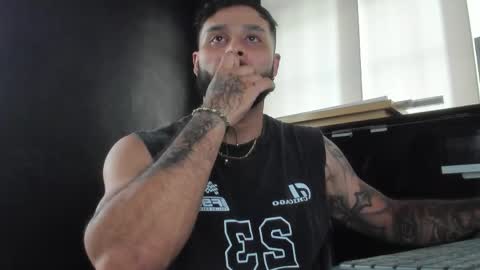 Jeremy online show from April 2026 10:23:02 PM