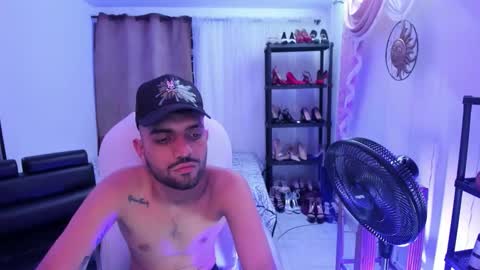 Snapshot of jeremyy_boy chatting on November 2025 04:34:02 AM Jeremy online show from November 2025 04:34:02 AM