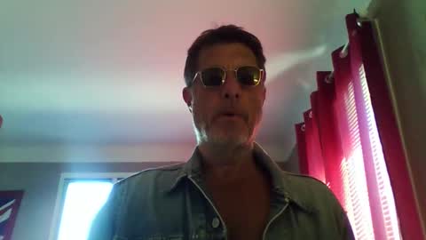 jerflor online show from April 2026 11:40:01 AM