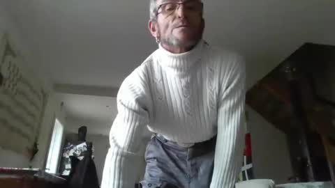 jerome8421 online show from January 2026 11:37:01 AM