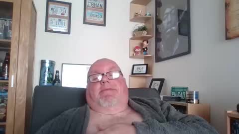 Snapshot of jerseyhammer01 chatting on April 2026 07:34:01 AM Harry online show from April 2026 07:34:01 AM