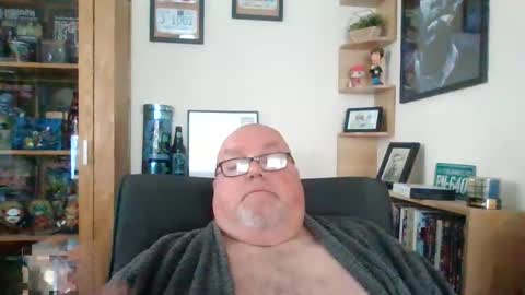 Snapshot of jerseyhammer01 chatting on May 2026 07:47:01 AM Harry online show from May 2026 07:47:01 AM