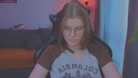  JessieVibes online show from March 2026 03:04:01 PM