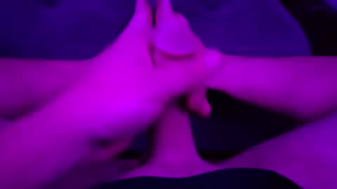 Snapshot of jesseboyy chatting on December 2025 09:30:01 PM jesseboyy online show from December 2025 09:30:01 PM