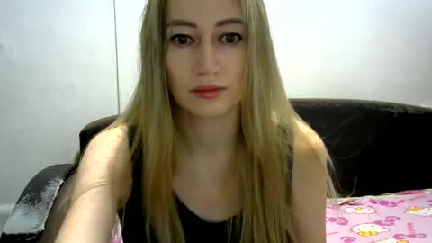 JessFox1 online show from December 2024 04:01:02 AM