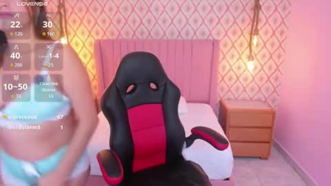 Snapshot of jessi_jones1 chatting on July 2026 03:23:01 AM J E S S I online show from July 2026 03:23:01 AM