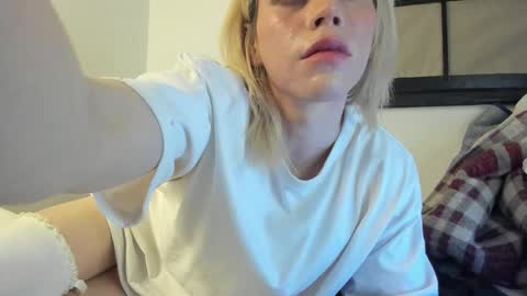 jessica609773 online show from October 2025 02:09:01 AM